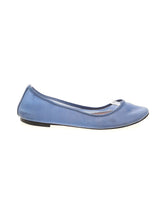 1 shoe size - 7 1/2