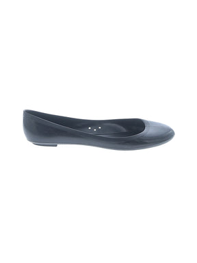 1 shoe size - 8