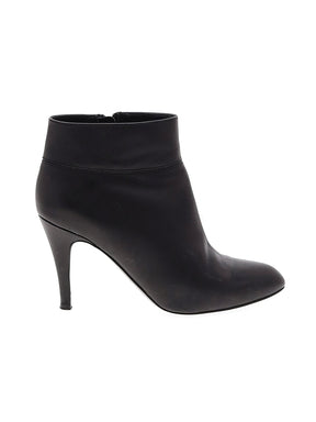 1 shoe size - 7