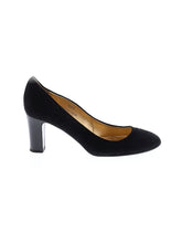 1 shoe size - 7