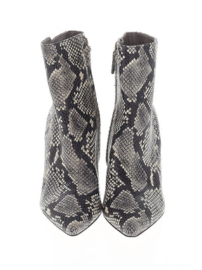 2 shoe size - 10