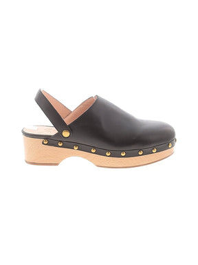 1 shoe size - 10