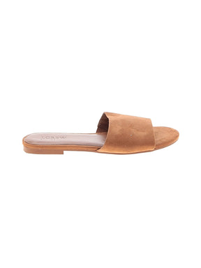 1 shoe size - 7