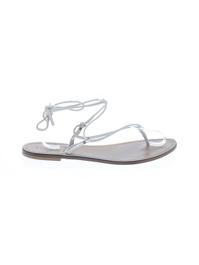 1 shoe size - 9