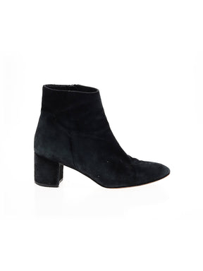 1 shoe size - 10