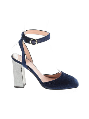 1 shoe size - 9 1/2