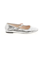 1 shoe size - 8