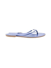 1 shoe size - 9