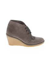 1 shoe size - 9