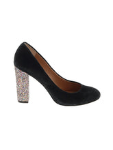 1 shoe size - 8 1/2