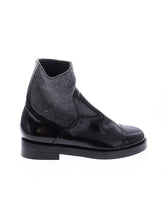 1 shoe size - 11