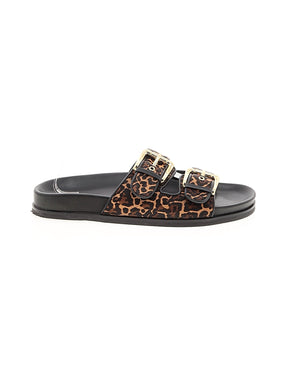 1 shoe size - 9