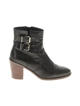 1 shoe size - 7