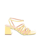 1 shoe size - 8