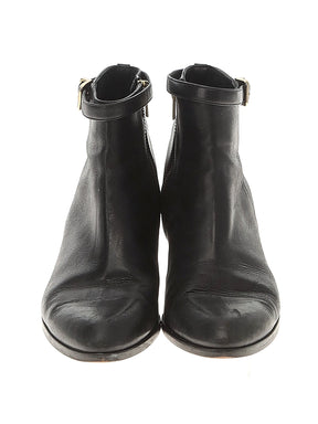2 shoe size - 9 1/2