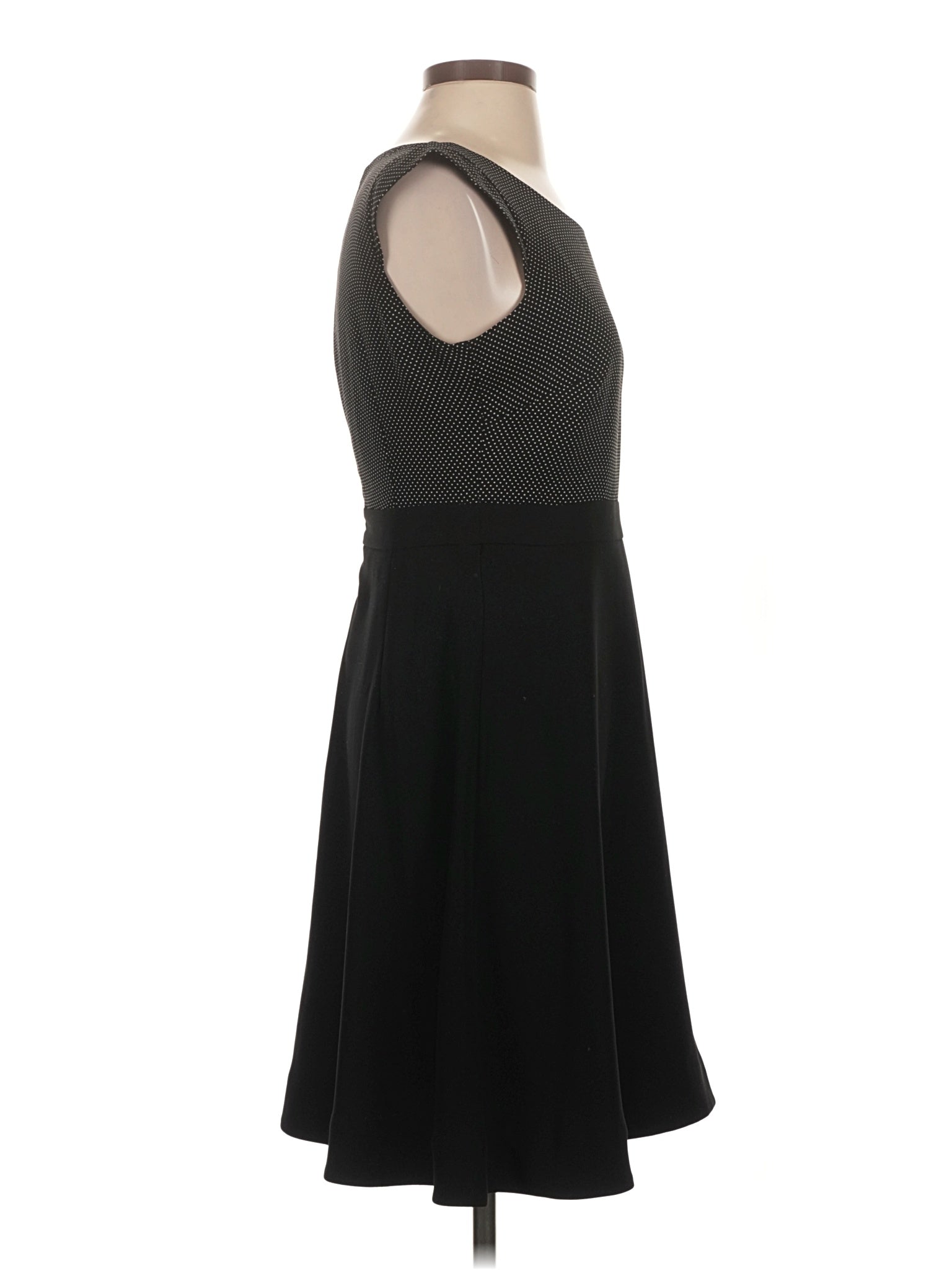 3 size - 4 P