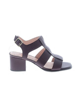 1 shoe size - 9