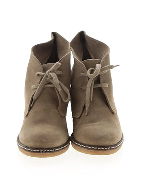 2 shoe size - 9