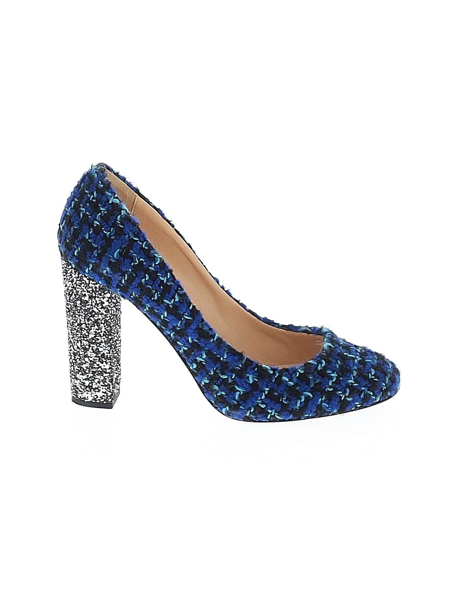 1 shoe size - 8