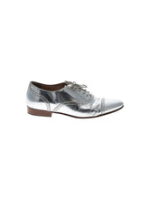 1 shoe size - 7