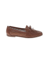 1 shoe size - 8