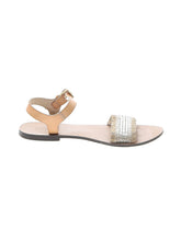 1 shoe size - 8