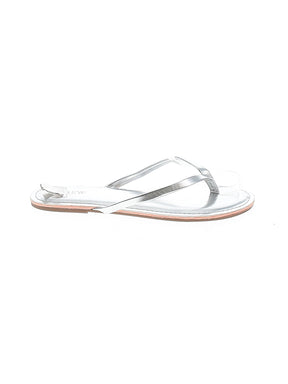 1 shoe size - 8