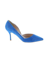 1 shoe size - 8