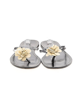 2 shoe size - 9