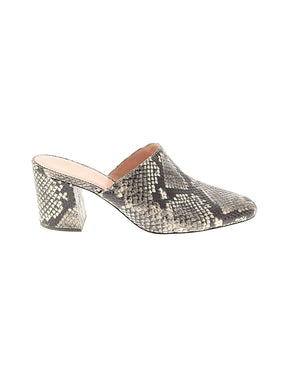 1 shoe size - 8 1/2