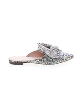 1 shoe size - 5 1/2