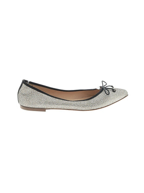 1 shoe size - 6 1/2