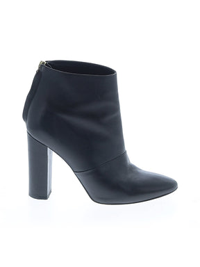 1 shoe size - 7