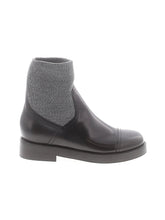1 shoe size - 7 1/2