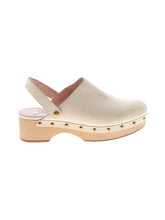 1 shoe size - 8 1/2