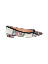 1 shoe size - 8