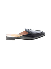 1 shoe size - 9