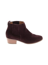 1 shoe size - 6