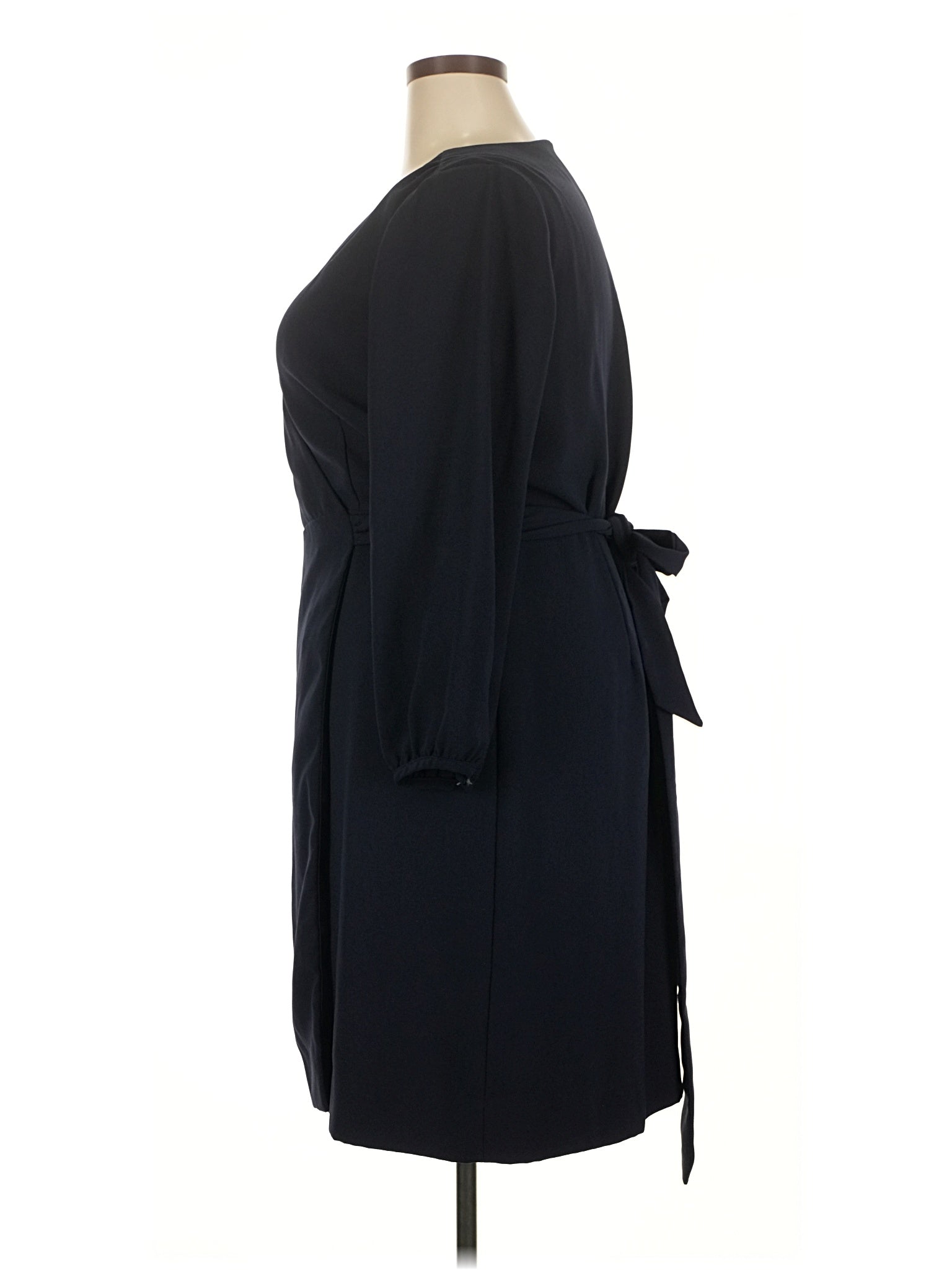 4 size - 18 W