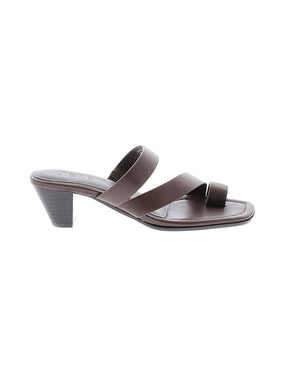 1 shoe size - 6 1/2