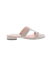 1 shoe size - 7