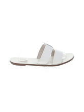 1 shoe size - 8