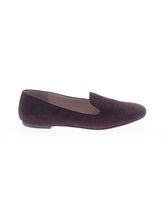 1 shoe size - 8