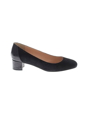1 shoe size - 9