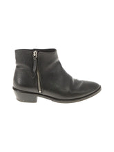 1 shoe size - 6 1/2