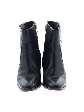 2 shoe size - 9