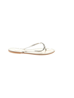 1 shoe size - 9