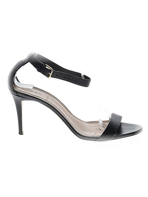 1 shoe size - 9