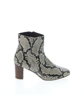 1 shoe size - 7