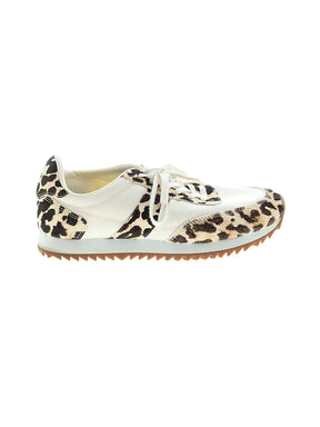 1 shoe size - 10